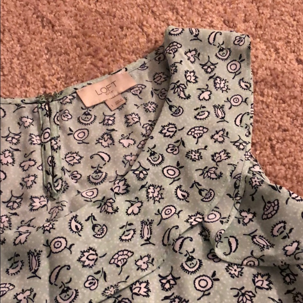 LOFT shell blouse with flounce neckline